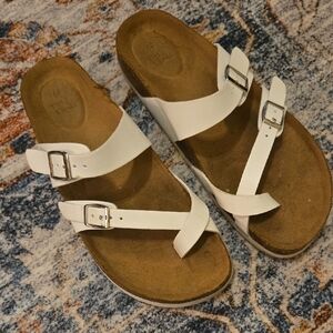 Time and Tru White Cross-Strap Sandals